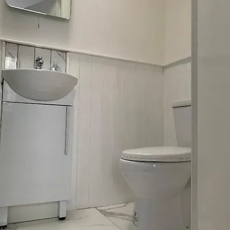 Unique & Central 3bd - City Apartman *